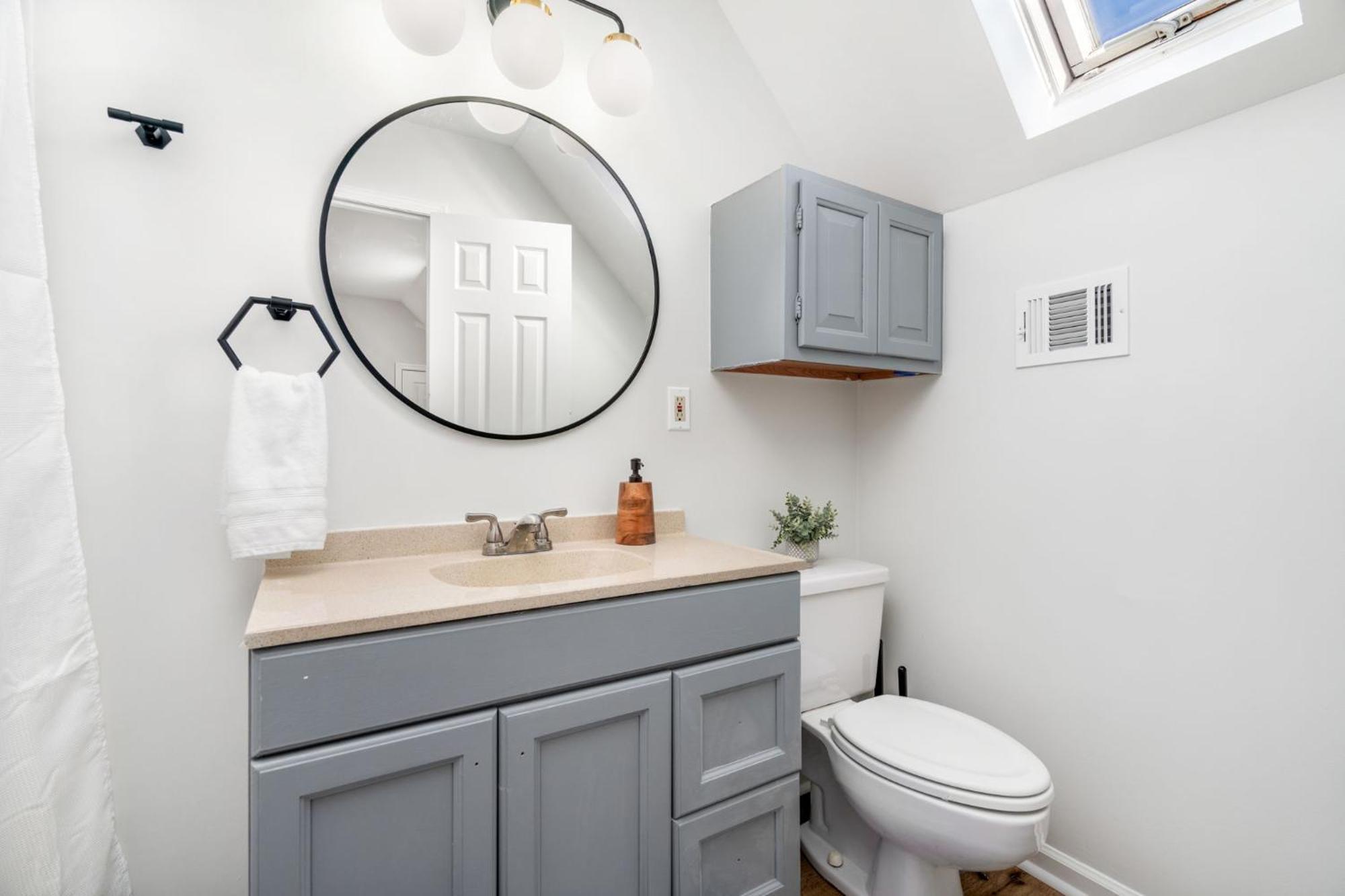 Apartamento Remodeled And New - Walk To Downtown Auburn Exterior foto